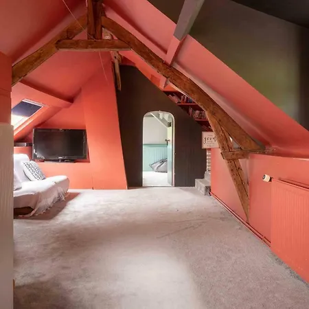 Les Oies Sauvages Holiday home *